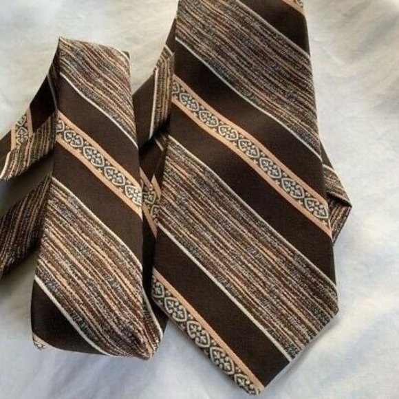 Don Maynard Jets El Paso Texas"13" Mens Tie Brown Beige Diagonal Striped Necktie - Picture 3 of 4